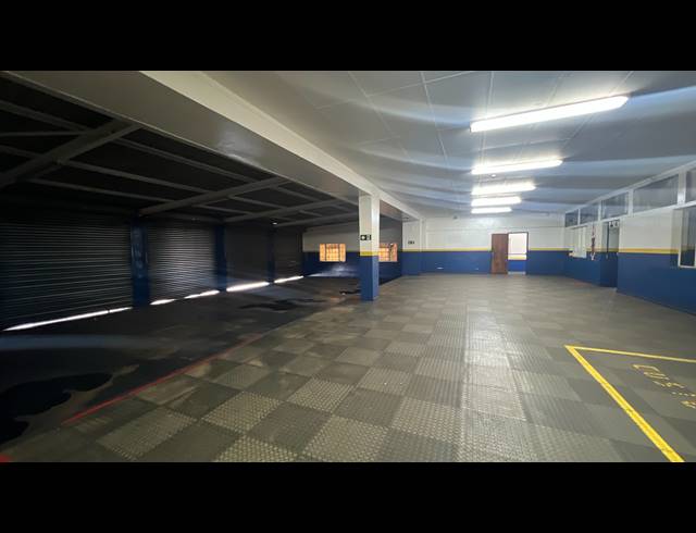 4,834M² FACTORY TO LET IN ALRODE